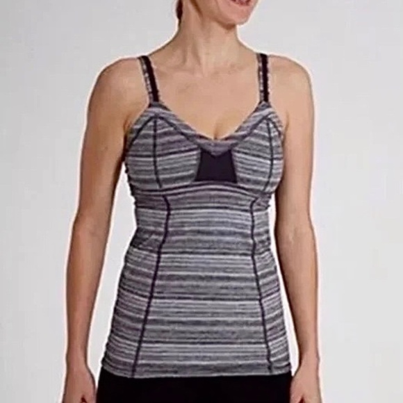 1038 lululemon Run: Light Up Striped Tank - Size 6 - Black/Gray/White - Picture 2 of 15